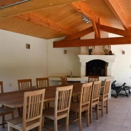 House 4 Personnes Noirmoutier : Location Vacances Pour 4 Personnes Dans Le Bois Des Eloux A L'epine. *