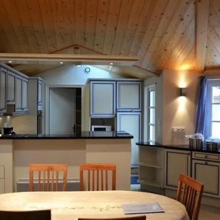 Casa de Férias House 4 Personnes Noirmoutier : Location Vacances Pour 4 Personnes Dans Le Bois Des Eloux A L'epine.