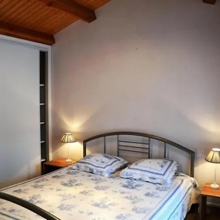 Casa de Férias House 4 Personnes Noirmoutier : Location Vacances Pour 4 Personnes Dans Le Bois Des Eloux A L'epine. L'Epine (Vendee)